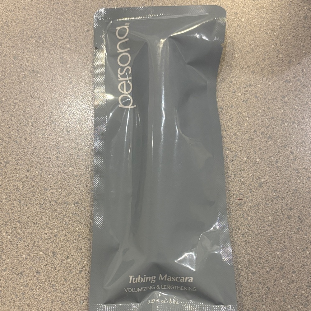 Persona - Tubing Mascara- Black